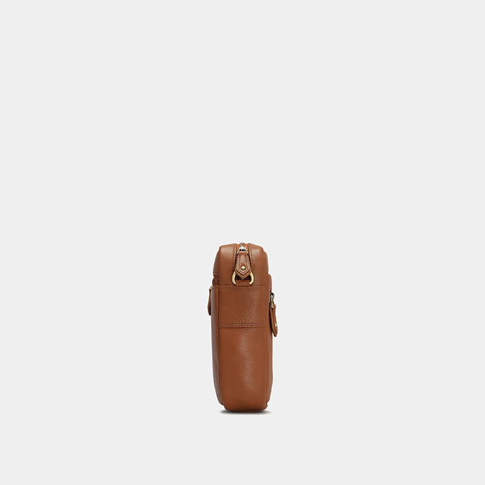Finn Sling Bag - Cognac