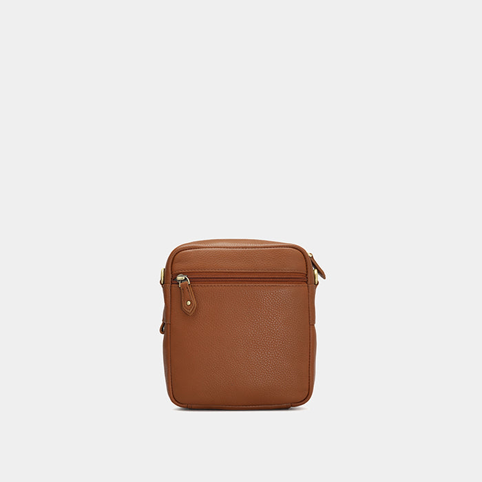 Finn Sling Bag - Cognac